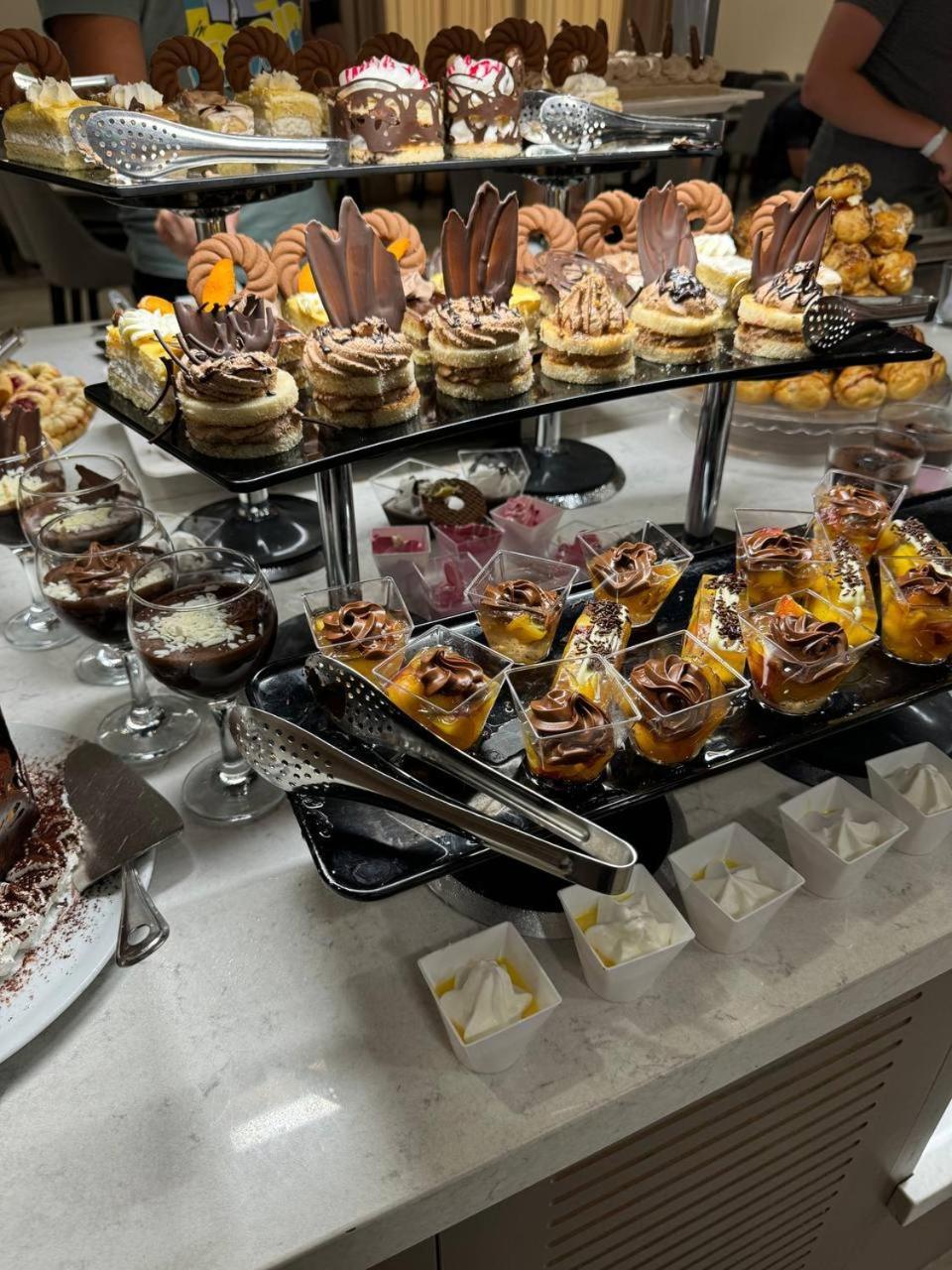 Argisht Partez Hotel All Inclusive And Beach Golden Sands Luaran gambar